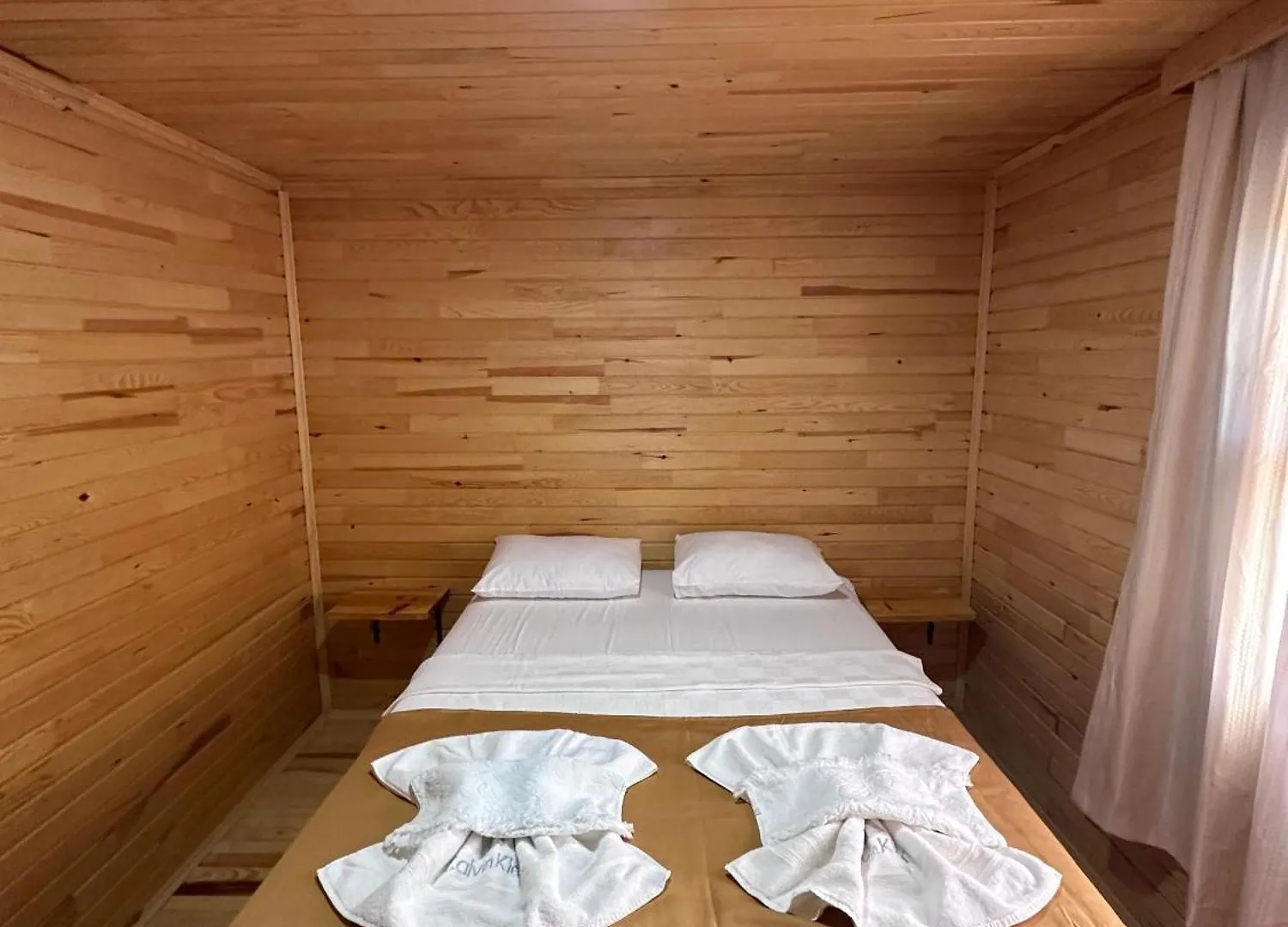 Camli Bungalow Evleri Marmaris